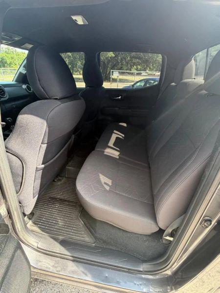 2016 Toyota Tacoma SR V6