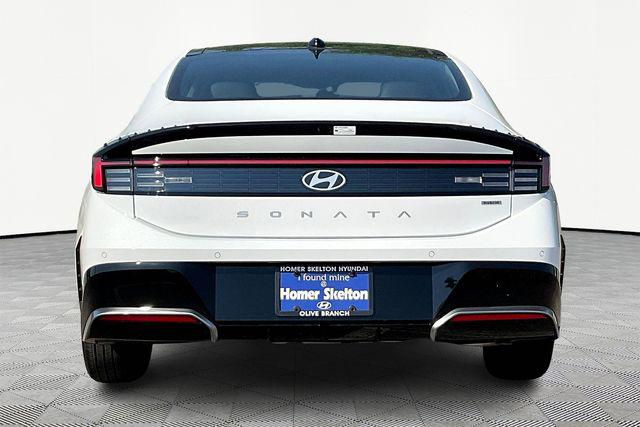 New 2025 Hyundai Sonata Hybrid For Sale in Olive Branch, MS