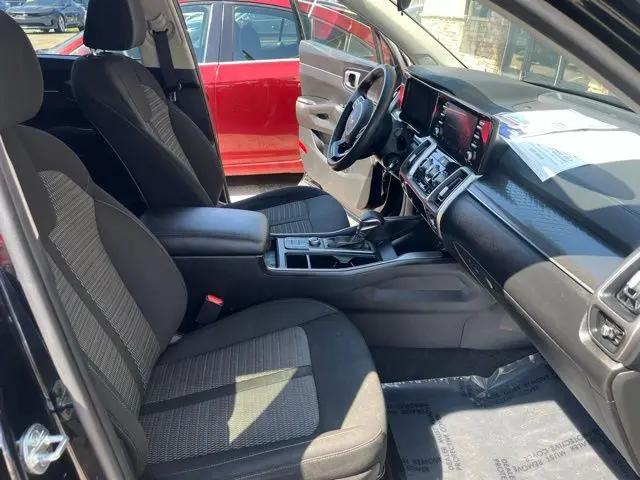 2022 Kia Sorento LX