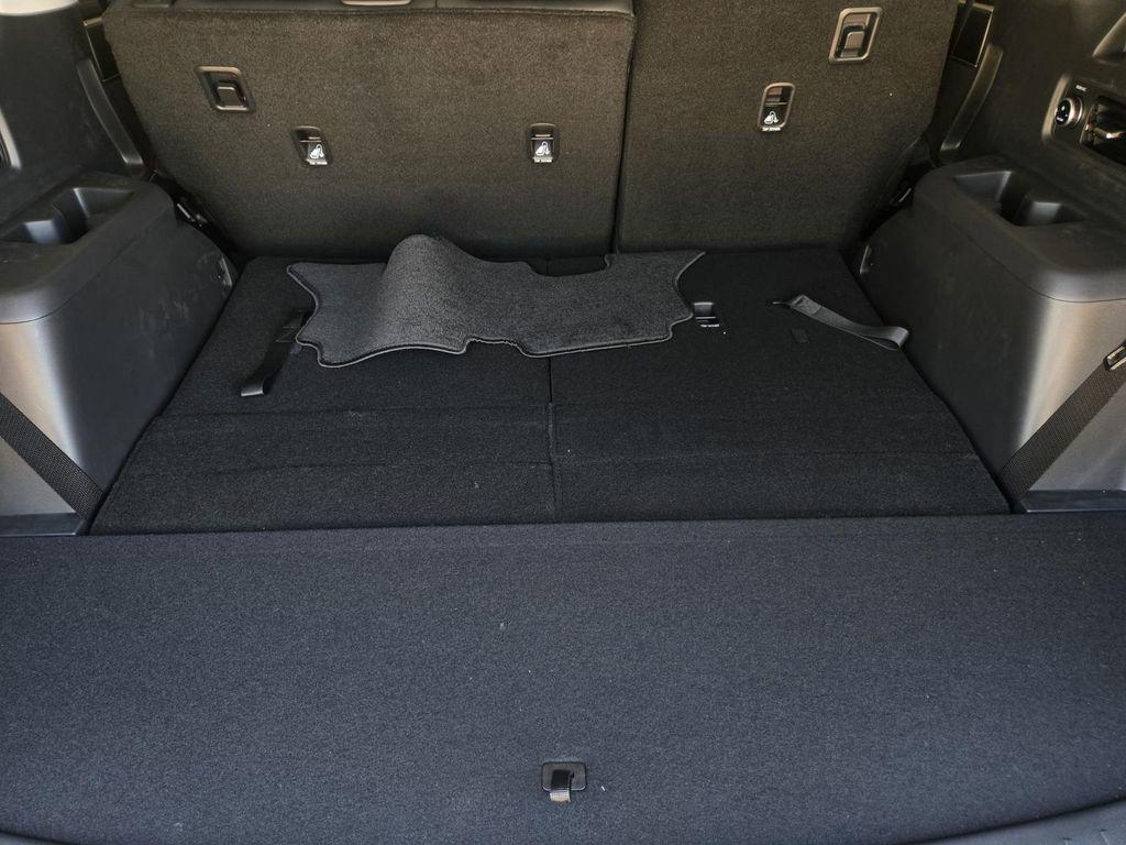 2025 Hyundai Santa Fe XRT - Photo 12