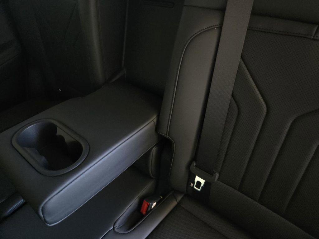 2025 Hyundai Santa Fe XRT - Photo 16