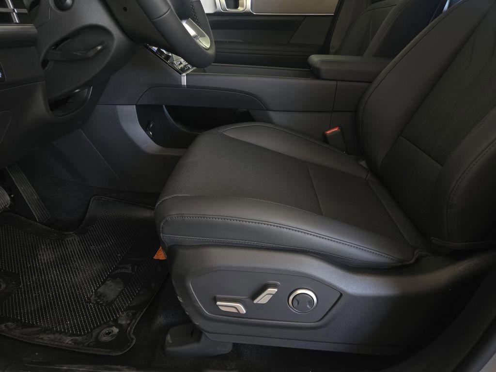 2025 Hyundai Santa Fe XRT - Photo 21