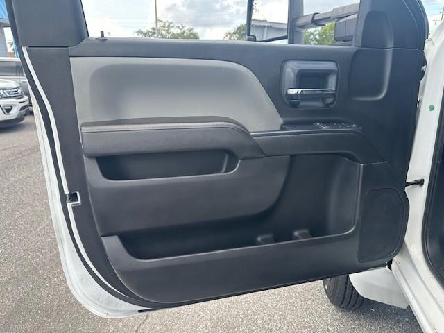 2020 Chevrolet Silverado 6500HD 1WT
