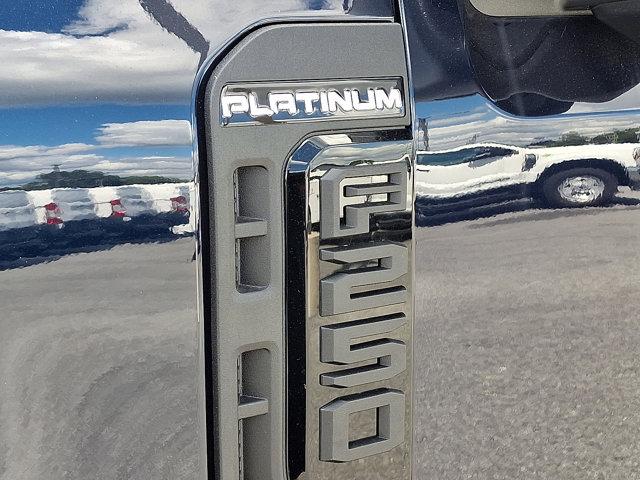 2025 Ford F-250 Platinum
