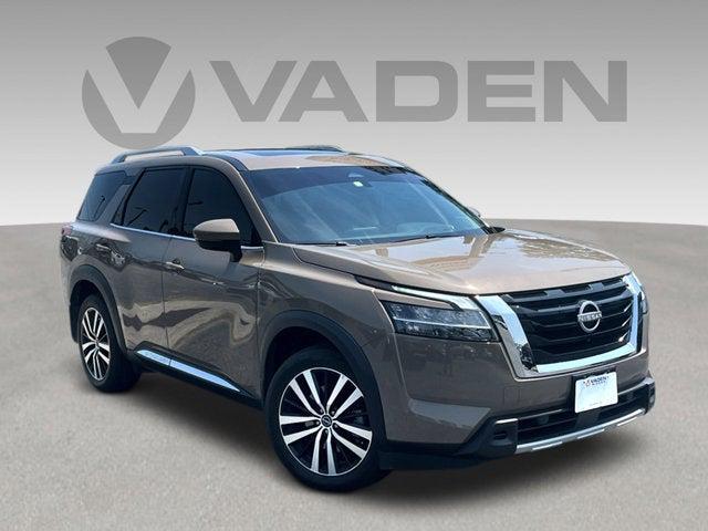 2024 Nissan Pathfinder Platinum FWD