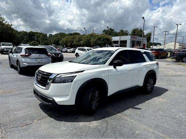 2024 Nissan Pathfinder S FWD