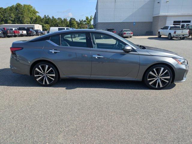 2023 Nissan Altima SL FWD