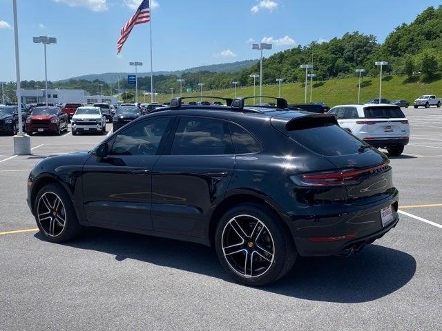 2021 Porsche Macan Base Premium Plus