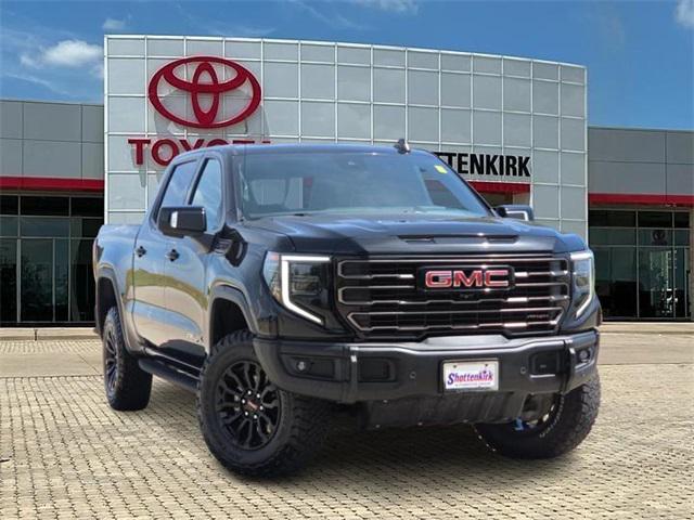 2023 GMC Sierra 1500 4WD Crew Cab Short Box AT4X