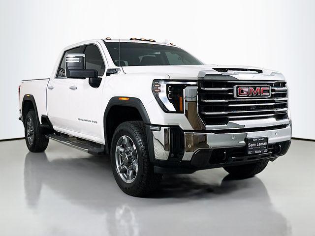 2025 GMC Sierra 2500HD 4WD Crew Cab Standard Bed SLT