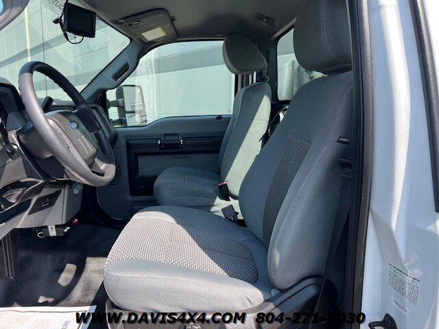 2012 Ford F-550 XL