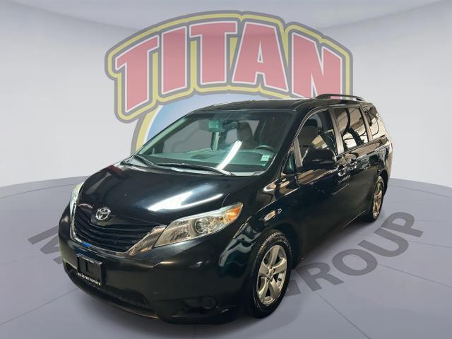 2017 Toyota Sienna LE 8 Passenger [8]