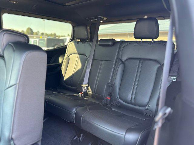 2025 Jeep Wagoneer Series III 4x4