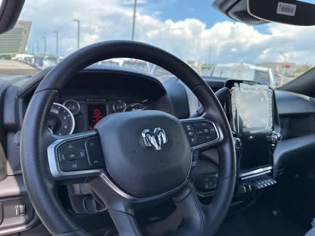 2026 RAM Ram 3500 RAM 3500 TRADESMAN CREW CAB 4X4 8 BOX