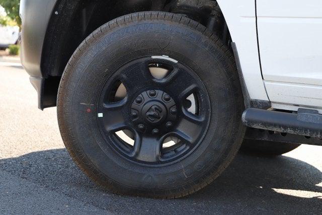 2026 RAM Ram 3500 RAM 3500 TRADESMAN CREW CAB 4X4 8 BOX