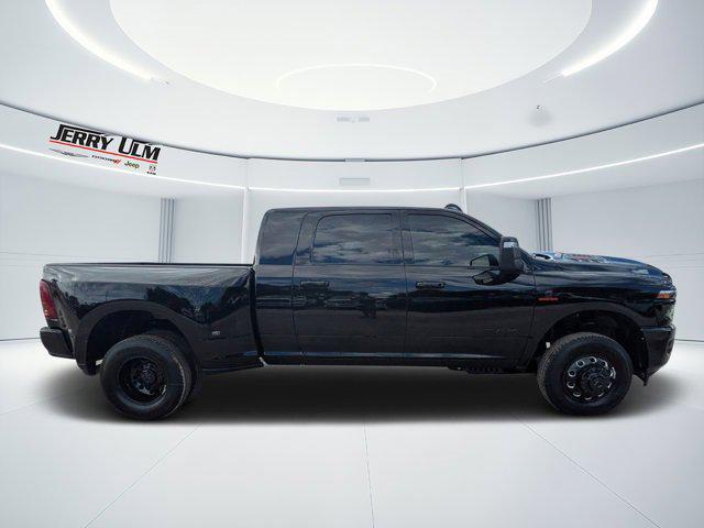 2026 RAM Ram 3500 RAM 3500 LARAMIE MEGA CAB 4X4 64 BOX 2026 RAM Ram 3500 RAM 3500 LARAMIE MEGA CAB 4X4 64 BOX