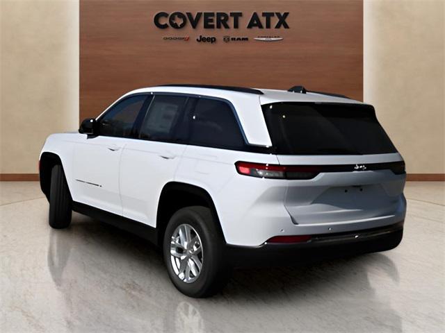 2025 Jeep Grand Cherokee GRAND CHEROKEE LAREDO X 4X2