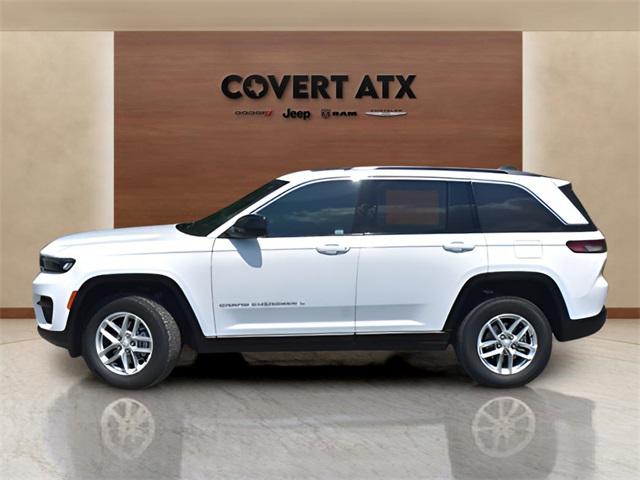2025 Jeep Grand Cherokee GRAND CHEROKEE LAREDO X 4X2