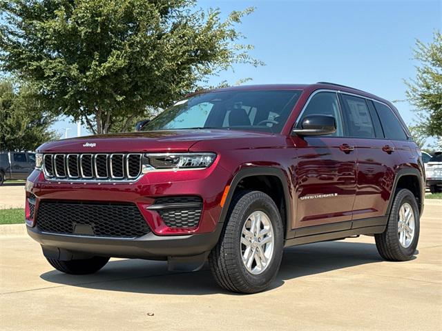 2025 Jeep Grand Cherokee GRAND CHEROKEE LAREDO 4X2