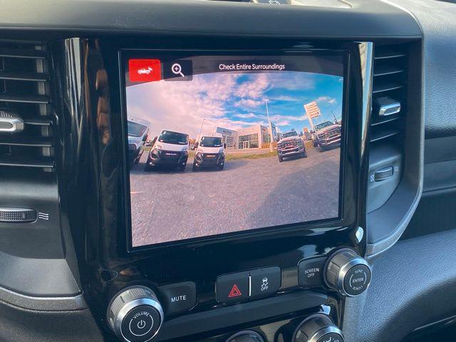 2026 RAM Ram 5500 Chassis Cab RAM 5500 TRADESMAN CHASSIS CREW CAB 4X4 60 CA