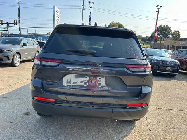 2025 Jeep Grand Cherokee Altitude X 4x4