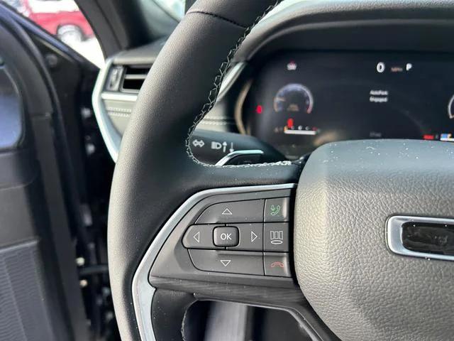 2025 Jeep Grand Cherokee Altitude X 4x4