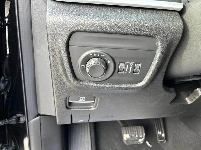 2025 Jeep Grand Cherokee Altitude X 4x4