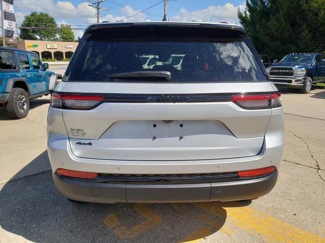 2025 Jeep Grand Cherokee Altitude X 4x4