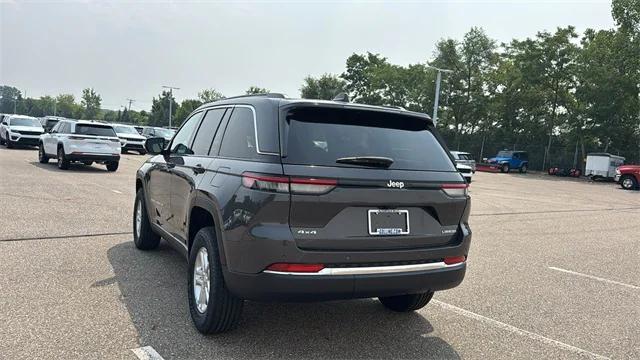 2025 Jeep Grand Cherokee GRAND CHEROKEE LAREDO 4X4 2025 Jeep Grand Cherokee GRAND CHEROKEE LAREDO 4X4