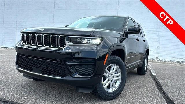 2025 Jeep Grand Cherokee GRAND CHEROKEE LAREDO 4X4 2025 Jeep Grand Cherokee GRAND CHEROKEE LAREDO 4X4