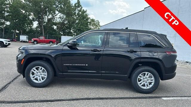 2025 Jeep Grand Cherokee GRAND CHEROKEE LAREDO 4X4 2025 Jeep Grand Cherokee GRAND CHEROKEE LAREDO 4X4