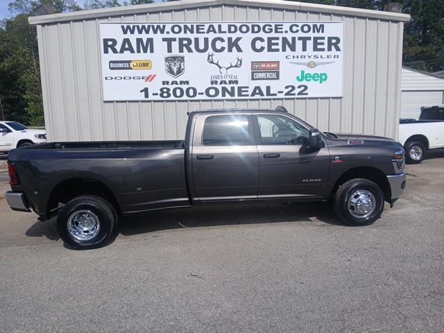 2026 RAM Ram 3500 RAM 3500 BIG HORN CREW CAB 4X4 8 BOX