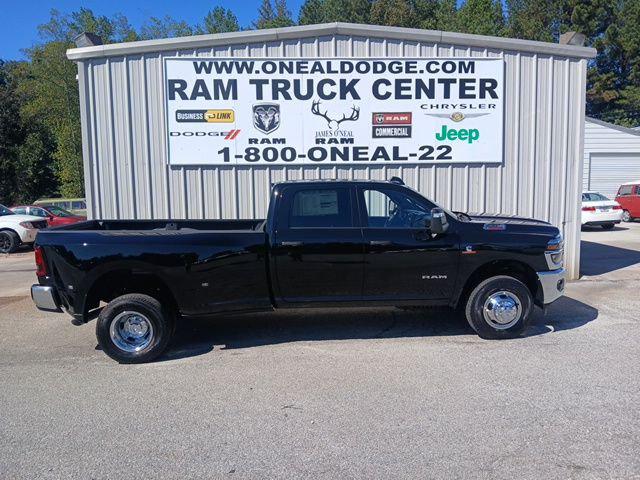 2026 RAM Ram 3500 RAM 3500 BIG HORN CREW CAB 4X4 8 BOX