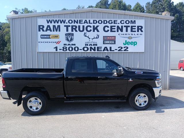 2026 RAM Ram 2500 RAM 2500 TRADESMAN CREW CAB 4X4 64 BOX 2026 RAM Ram 2500 RAM 2500 TRADESMAN CREW CAB 4X4 64 BOX