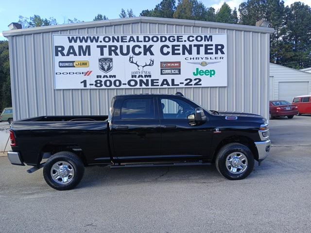 2026 RAM Ram 2500 RAM 2500 TRADESMAN CREW CAB 4X4 64 BOX 2026 RAM Ram 2500 RAM 2500 TRADESMAN CREW CAB 4X4 64 BOX