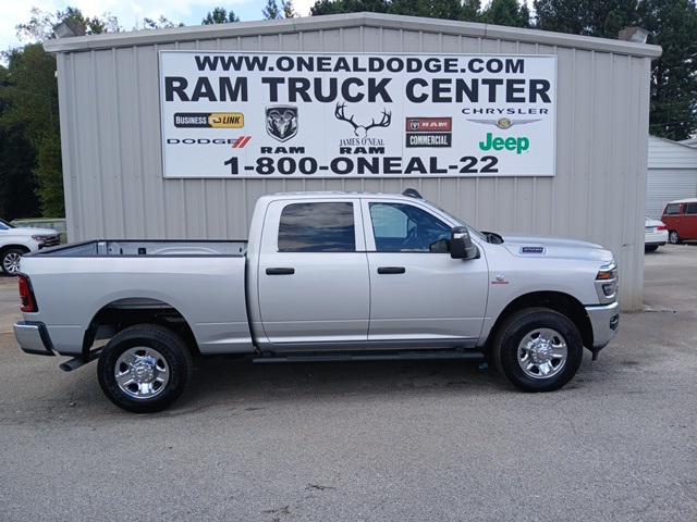 2026 RAM Ram 2500 RAM 2500 TRADESMAN CREW CAB 4X4 64 BOX