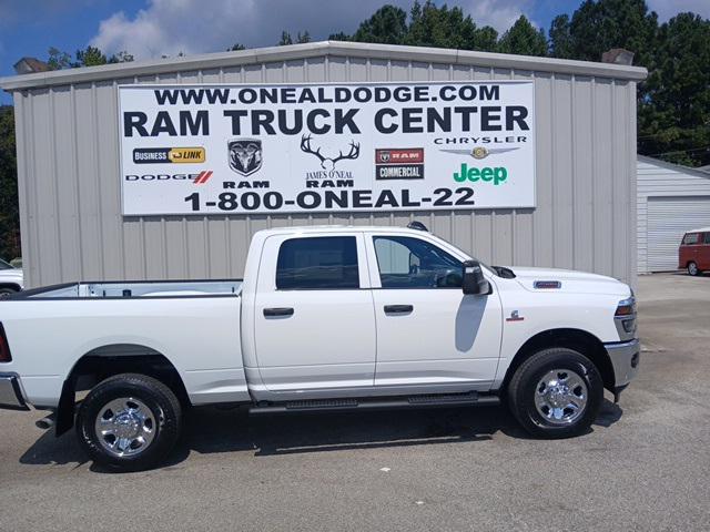2026 RAM Ram 2500 RAM 2500 TRADESMAN CREW CAB 4X4 64 BOX 2026 RAM Ram 2500 RAM 2500 TRADESMAN CREW CAB 4X4 64 BOX
