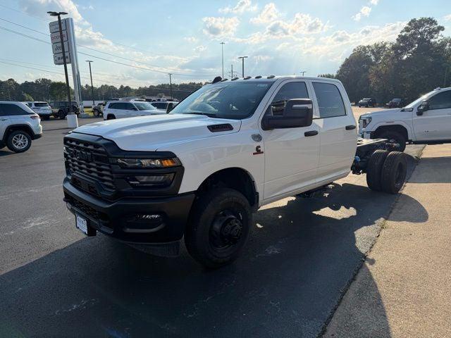 2026 RAM Ram 3500 Chassis Cab RAM 3500 TRADESMAN CREW CAB CHASSIS 4X4 60 CA