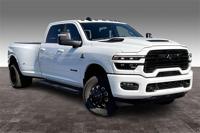 2026 RAM Ram 3500 RAM 3500 LARAMIE CREW CAB 4X4 8 BOX