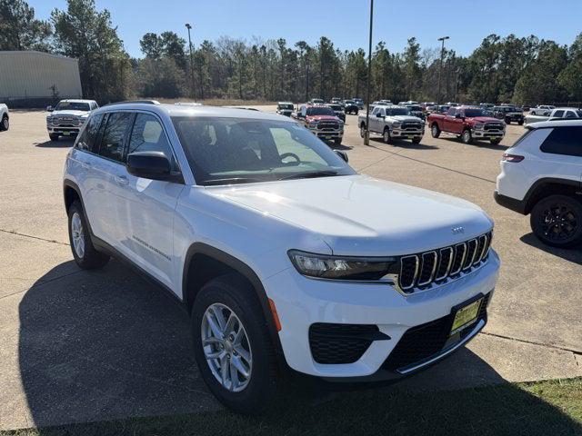 2025 Jeep Grand Cherokee GRAND CHEROKEE LAREDO X 4X2 2025 Jeep Grand Cherokee GRAND CHEROKEE LAREDO X 4X2