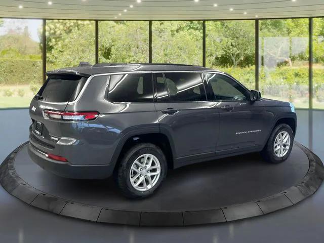 2025 Jeep Grand Cherokee GRAND CHEROKEE L LAREDO X 4X4