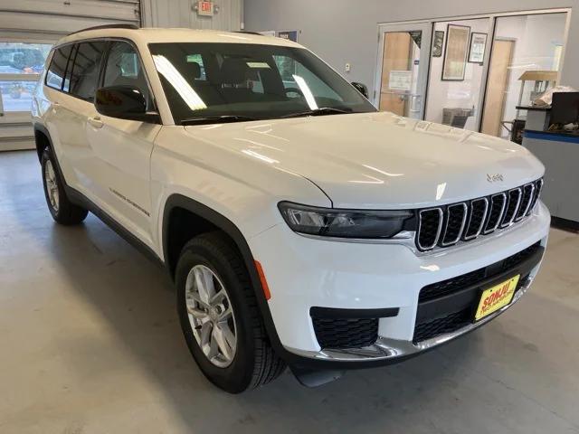 2025 Jeep Grand Cherokee GRAND CHEROKEE L LAREDO 4X4 2025 Jeep Grand Cherokee GRAND CHEROKEE L LAREDO 4X4