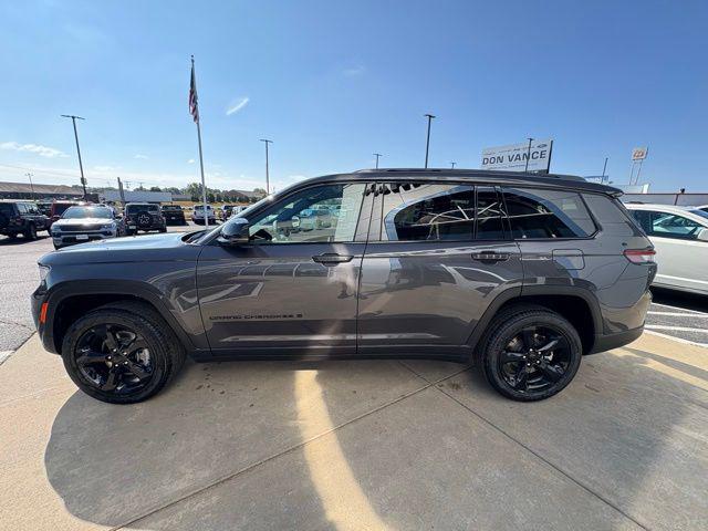 2025 Jeep Grand Cherokee GRAND CHEROKEE L LIMITED 4X4 2025 Jeep Grand Cherokee GRAND CHEROKEE L LIMITED 4X4