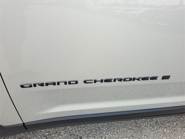2025 Jeep Grand Cherokee GRAND CHEROKEE LIMITED 4X2