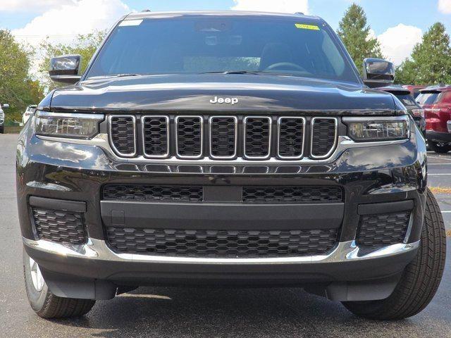 2025 Jeep Grand Cherokee GRAND CHEROKEE L LAREDO X 4X4