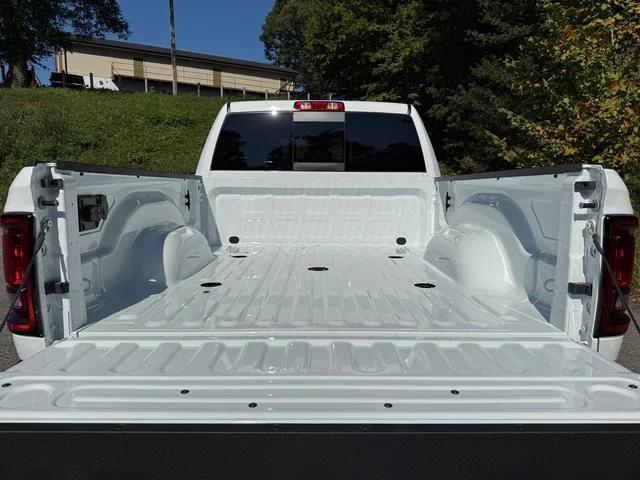 2026 Ram 3500 Tradesman Crew Cab 4x4 6'4" Box