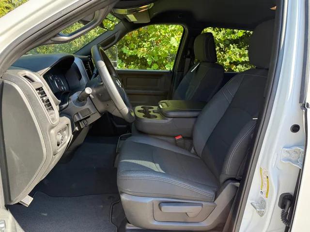 2026 Ram 3500 Tradesman Crew Cab 4x4 6'4" Box
