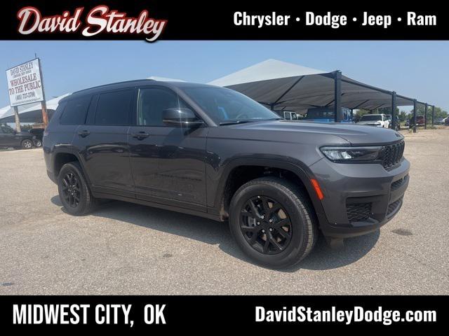 2025 Jeep Grand Cherokee GRAND CHEROKEE L ALTITUDE 4X4