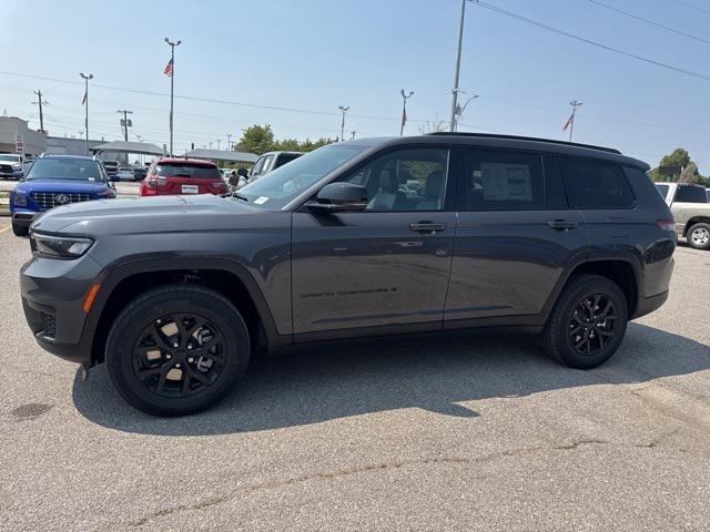 2025 Jeep Grand Cherokee GRAND CHEROKEE L ALTITUDE 4X4