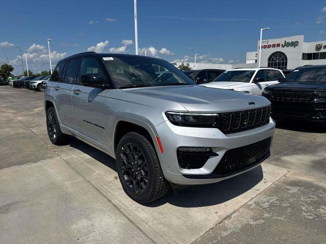 2025 Jeep Grand Cherokee GRAND CHEROKEE SUMMIT RESERVE 4X4